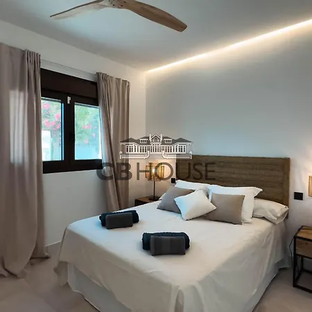 Casa Marinas * دينايا